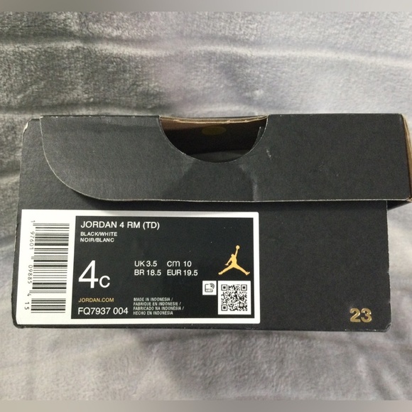 Nike Jordan 4 Black Cat RM Blk/Wht Size 4c - Picture 8 of 8